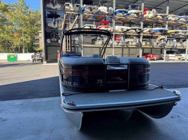 2022 Bennington 26LXSBA - ESP - Tower - Blackout US-ETWM1253B222 [photo 13]